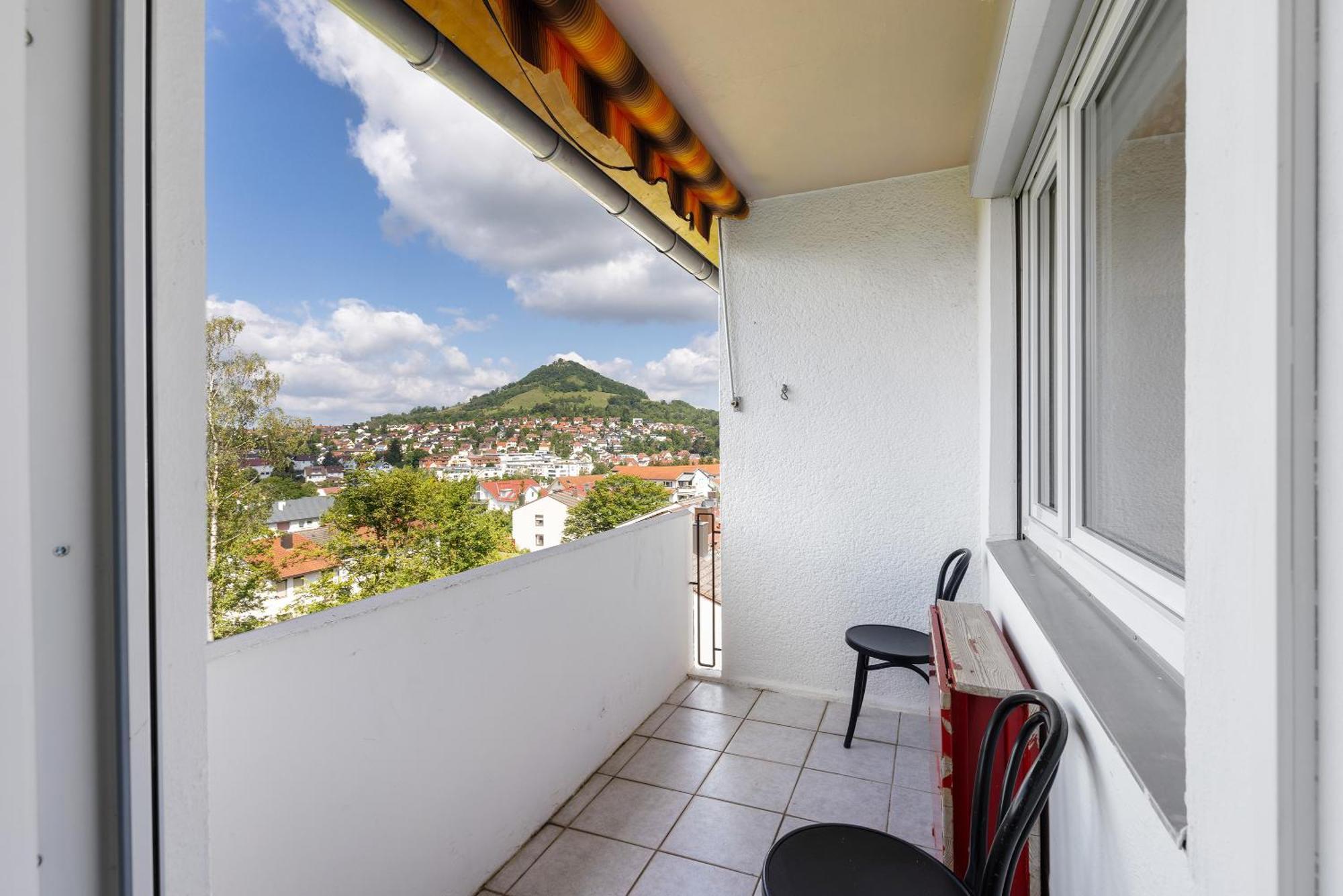 Helle, Ruhige Dachwohnung Eningen unter Achalm Exteriör bild