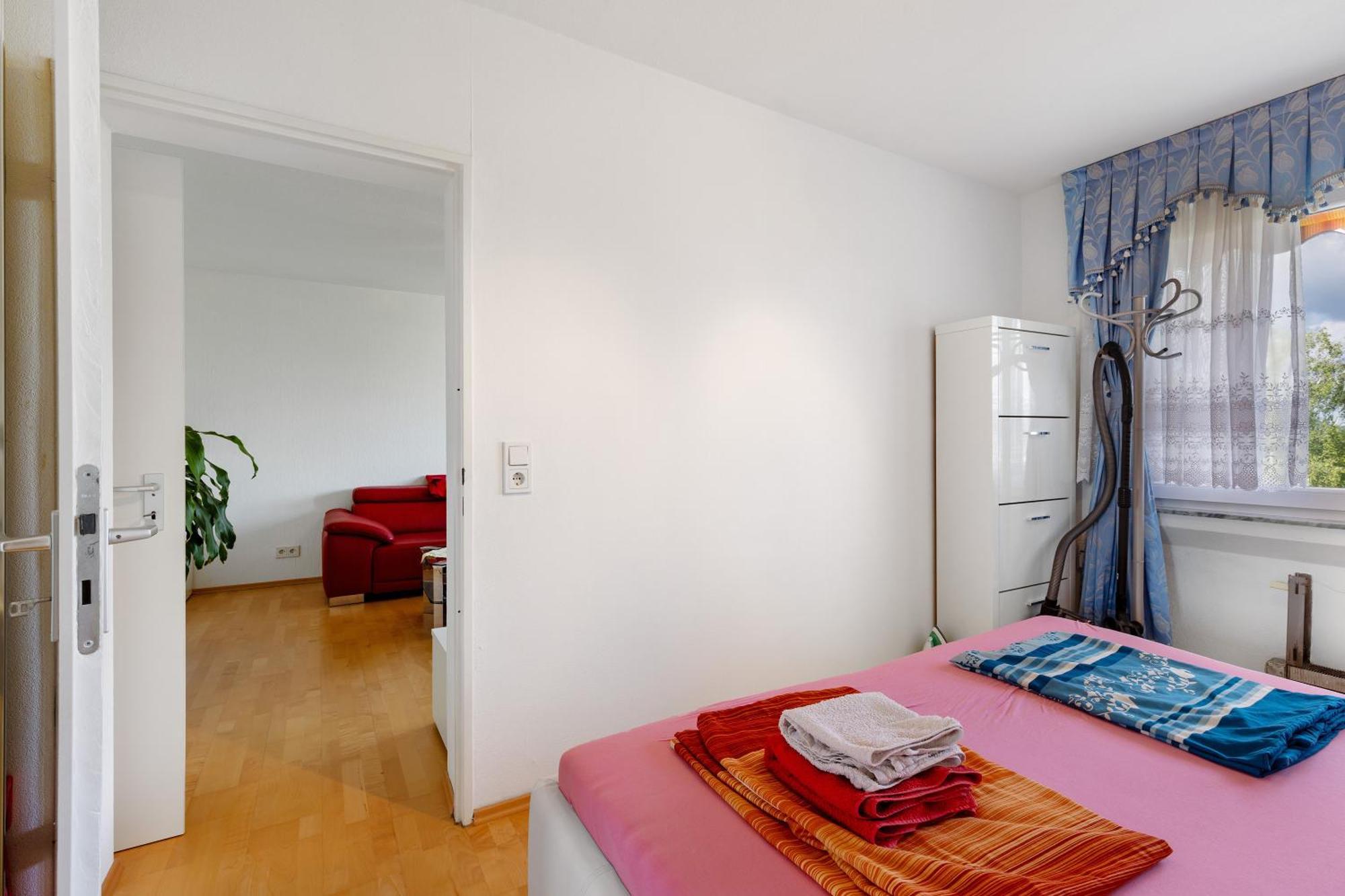 Helle, Ruhige Dachwohnung Eningen unter Achalm Exteriör bild